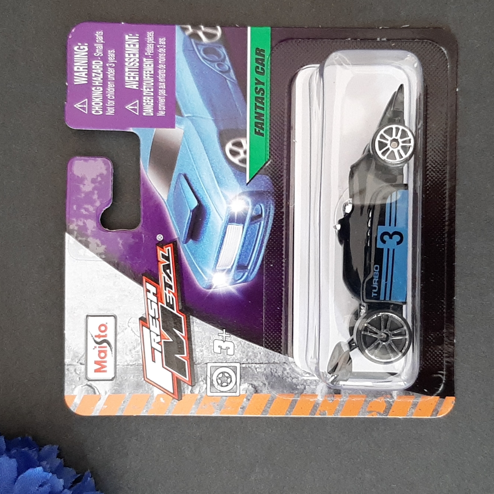 Maisto Fresh Metal Fantasy Car Formula 1 Indy Diecast Car